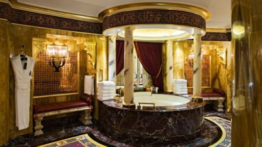 salle-de-bains-luxe-marbre